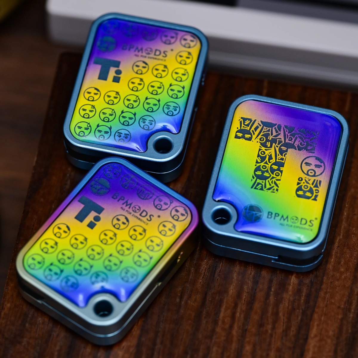 钛彩钛蓝价格签推牌商品图